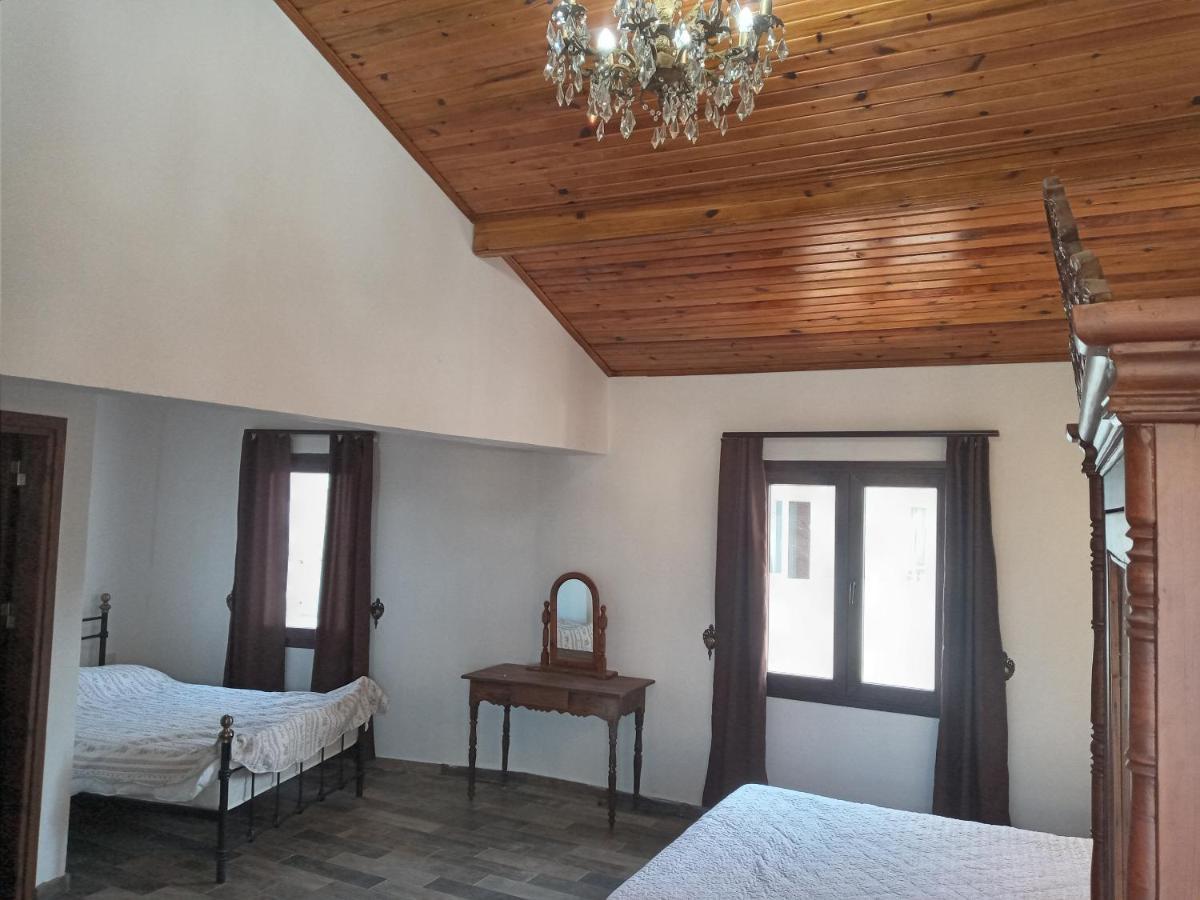 Magic Moon Guest House Famagusta  Ngoại thất bức ảnh