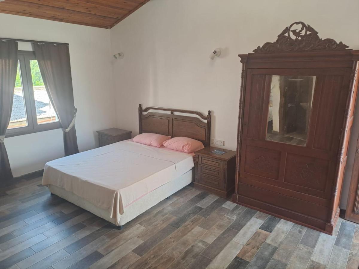 Magic Moon Guest House Famagusta  Ngoại thất bức ảnh