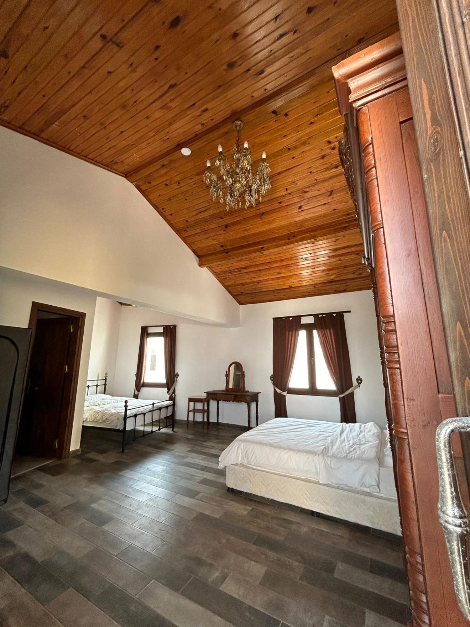 Magic Moon Guest House Famagusta  Ngoại thất bức ảnh