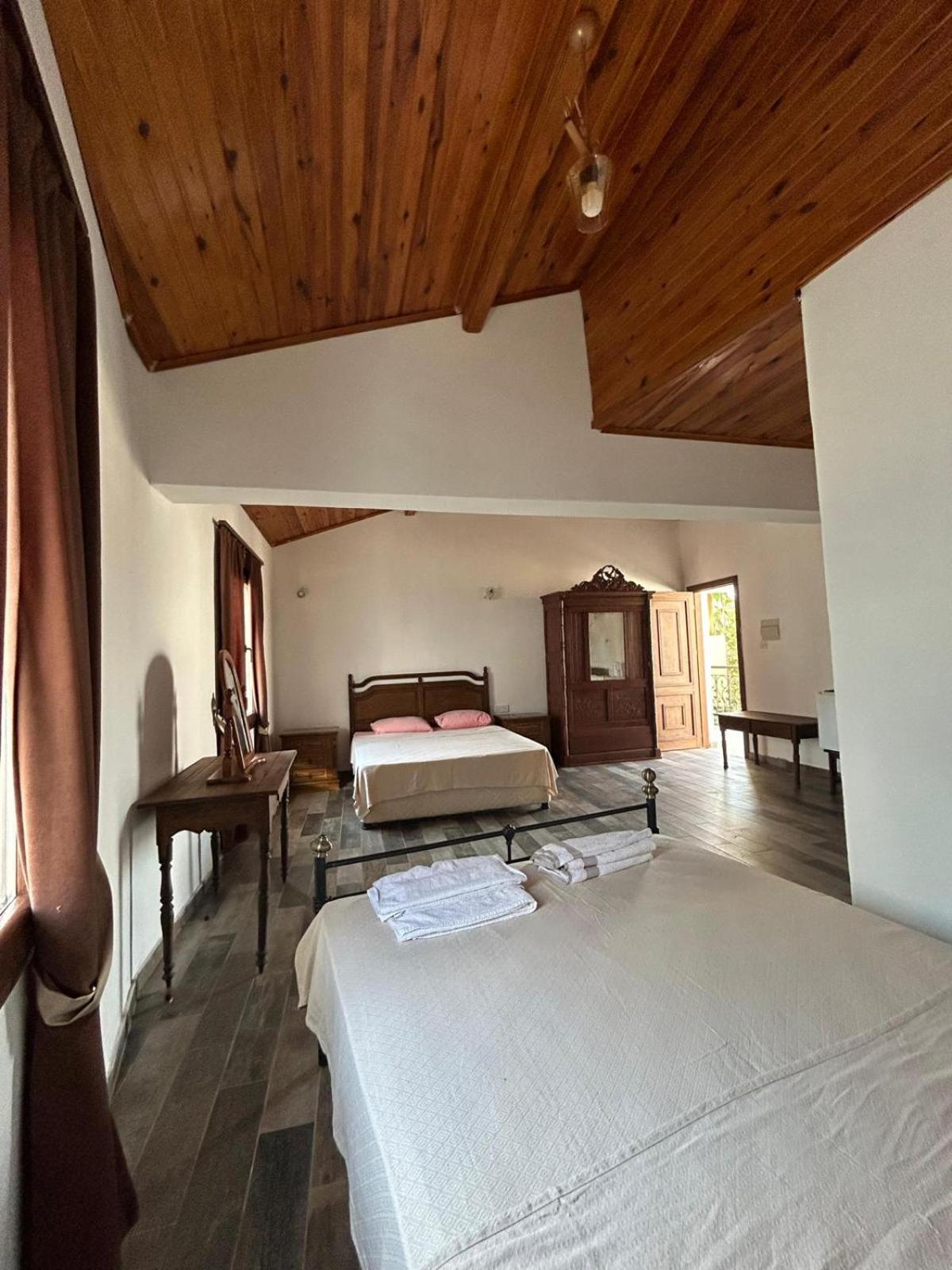 Magic Moon Guest House Famagusta  Ngoại thất bức ảnh